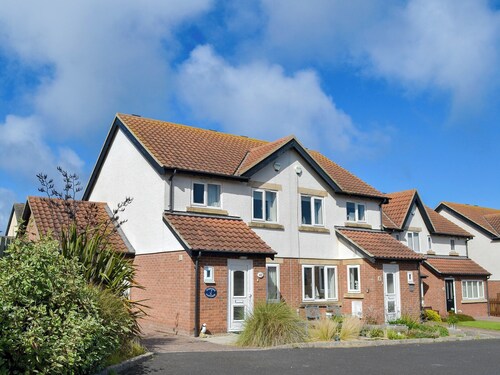3 bedroom accommodation in Seahouses