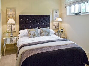 4 Schlafzimmer, kostenloses WLAN, Bettwäsche