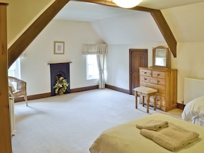 6 chambres, Wi-Fi gratuit, draps fournis