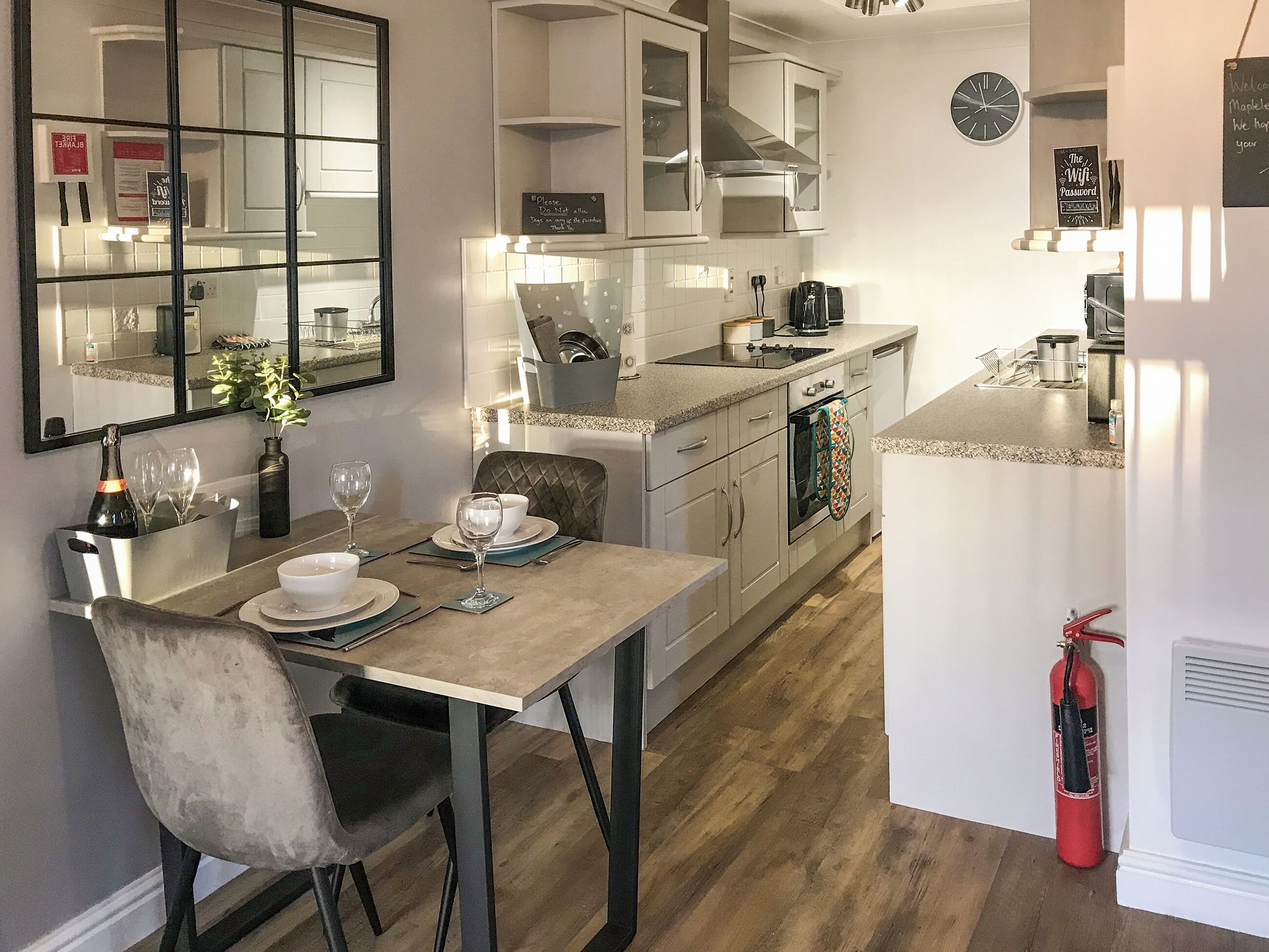 Cookware/dishes/utensils