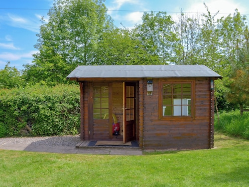 Nestled in the Blackdown Hills, this barn is secluded and secure dog-friendly.