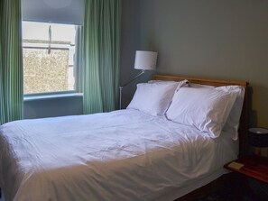 2 bedrooms, free WiFi, bed sheets - 2 bedroom accommodation in Alnwick (Alnwick)