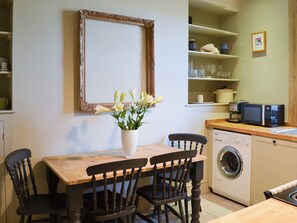 Dining - 2 bedroom accommodation in Alnwick (Alnwick)