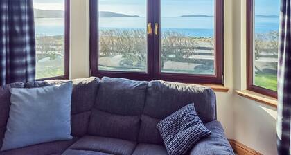 4 bedroom accommodation in East Kilbride, near Lochboisdale, South Uist
