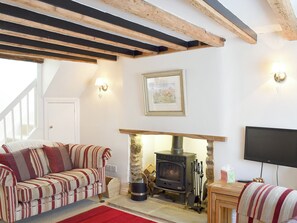 Fireplace - 2 bedroom accommodation in Helmsley, York (Helmsley, York)