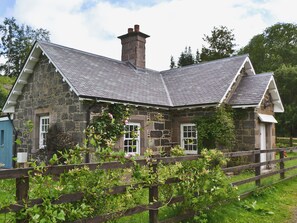 Exterior - Westerton Lodge - SRRH (Crieff)
