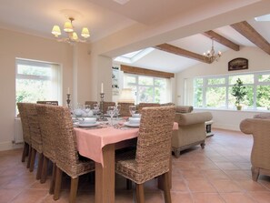 Dining - Copper Beech Cottage (Aberaeron)