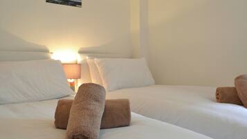 2 bedrooms, free WiFi, bed sheets