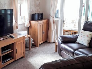 Living area - 2 bedroom accommodation in Towyn, near Rhyl (Towyn, near Rhyl)