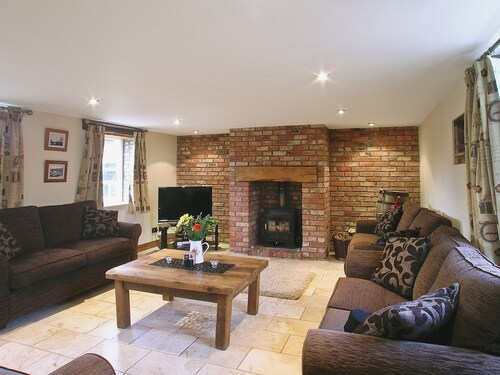 4 bedroom accommodation in Brigham