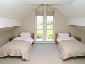 2 chambres, Wi-Fi gratuit, draps fournis