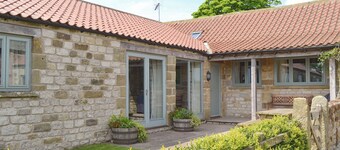 3 makuuhuoneen majoitus Spauntonissa, lähellä Lastinghamia