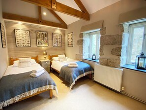 2 bedrooms, free WiFi, bed sheets