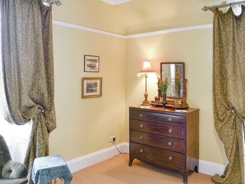 Lochside Garden House - S4484