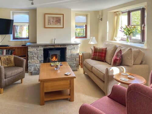 2 bedroom accommodation in Knole