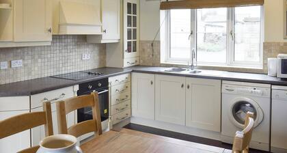 5 bedroom accommodation in Hudswell, near Richmond