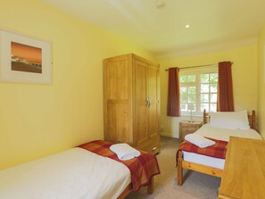 3 bedrooms, free WiFi, bed sheets