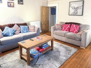 TV - 1 bedroom accommodation in Grassington (Grassington)