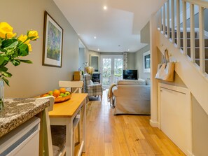 Fireplace - 2 bedroom accommodation in Enochdhu, near Pitlochry (Enochdhu, near Pitlochry)