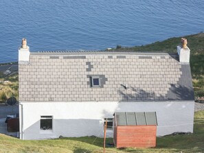 Exterior - 3 bedroom accommodation in Carragrich, near Tarbert, Isle of Harris (Carragrich, near Tarbert, Isle of Harris)