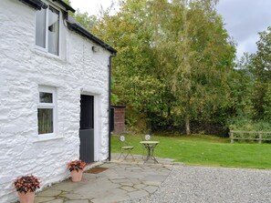Outdoor dining - 1 bedroom accommodation in Bala (Bala)