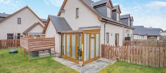 3 bedroom accommodation in Aviemore