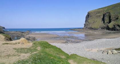 3 bedroom accommodation in St Gennys, Bude
