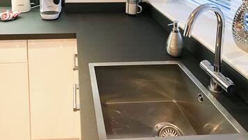 Oven, dishwasher, freezer