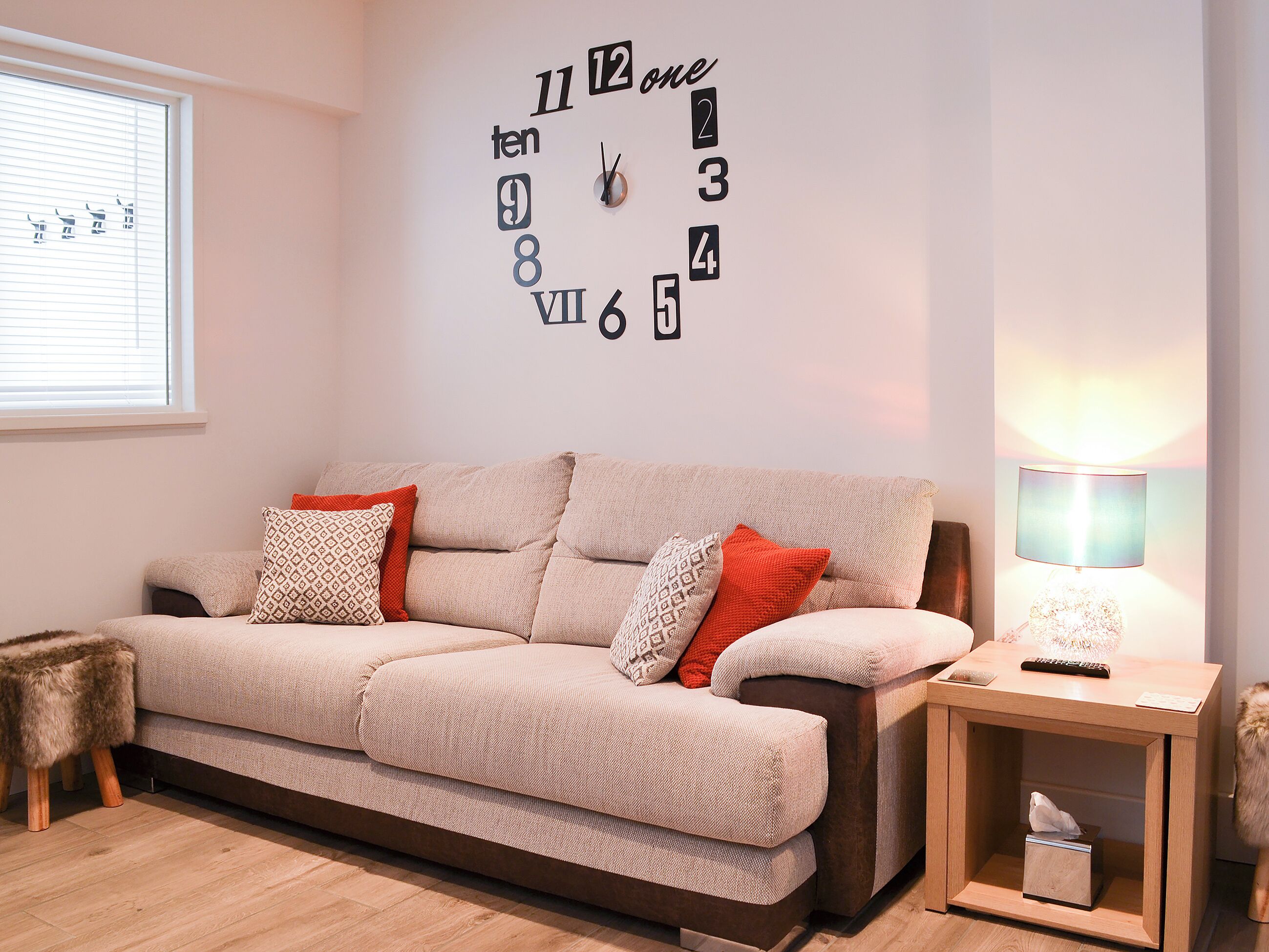 Fireplace, video-game console, Netflix, streaming services