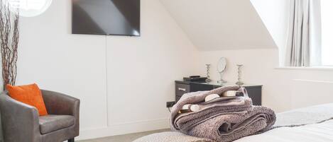 1 chambre, Wi-Fi gratuit, draps fournis