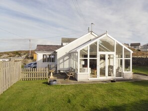 Exterior - 3 bedroom accommodation in Trearddur Bay, near Holyhead (Trearddur Bay, near Holyhead)