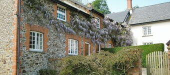 Cider Cottage - E5576