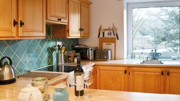 Dishwasher, highchair, cookware/dishes/utensils