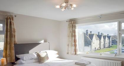 5 bedroom accommodation in Bakewell