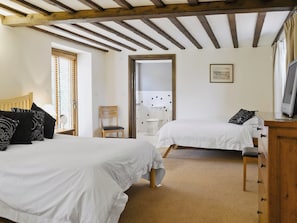 4 Schlafzimmer, kostenloses WLAN, Bettwäsche