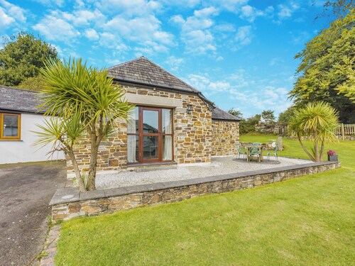 2 bedroom accommodation in Tresmeer, near Launceston