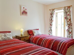 2 chambres, Wi-Fi gratuit, draps fournis