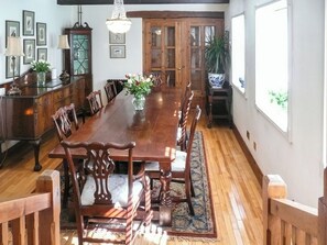 Dining - 4 bedroom accommodation in Webbery, near Bideford (Webbery, near Bideford)