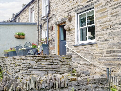2 bedroom accommodation in Dolwyddelan, near Betws-y-Coed