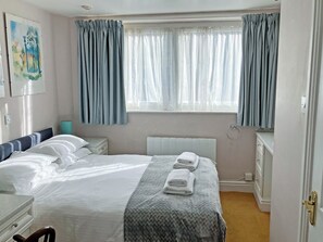 2 bedrooms, free WiFi, bed sheets - 2 bedroom accommodation in Ambleside (Ambleside)