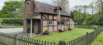 2 bedroom accommodation in Stoke Prior, near Leominster