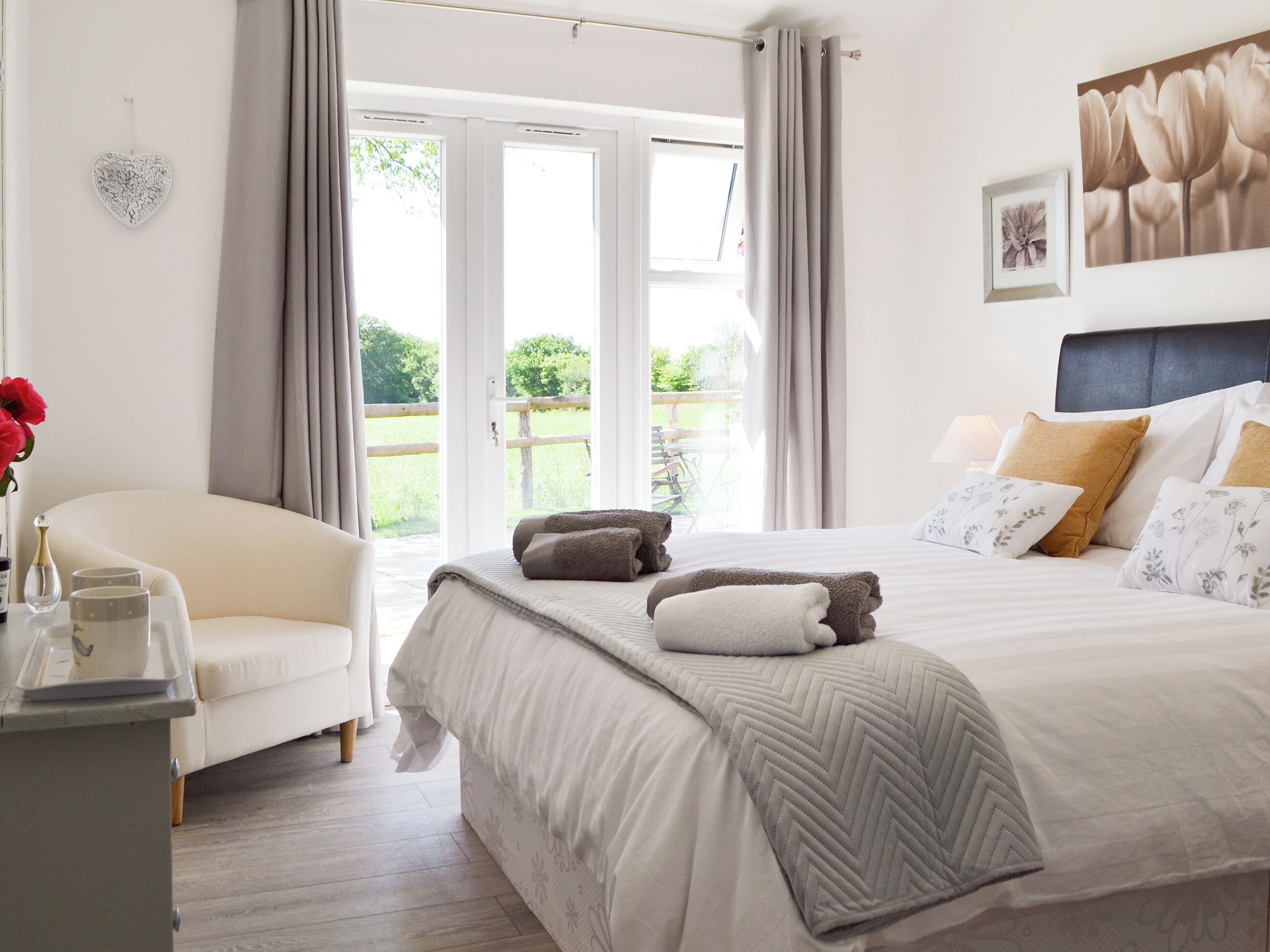 2 makuuhuonetta, ilmainen Wi-Fi, vuodevaatteet