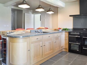 Dishwasher, freezer
