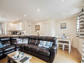 Unclassified image, 3 of 27, button