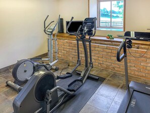 Fitness facility - Parker’s dates from 1610 and is part of the 700-acre Netherley Hall Estate. (Mathon, near Malvern)