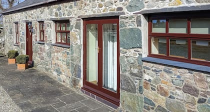 2 bedroom accommodation in Bontnewydd, Caernarfon