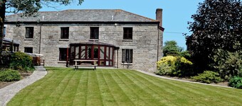 4 bedroom accommodation in St Blazey, near Par