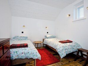 4 habitaciones, wifi gratis y ropa de cama