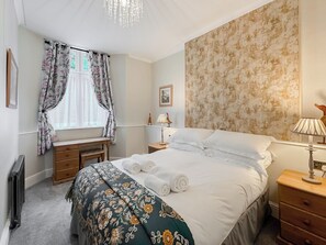 2 bedrooms, free WiFi, bed sheets - 2 bedroom accommodation in Great Torrington (Great Torrington)