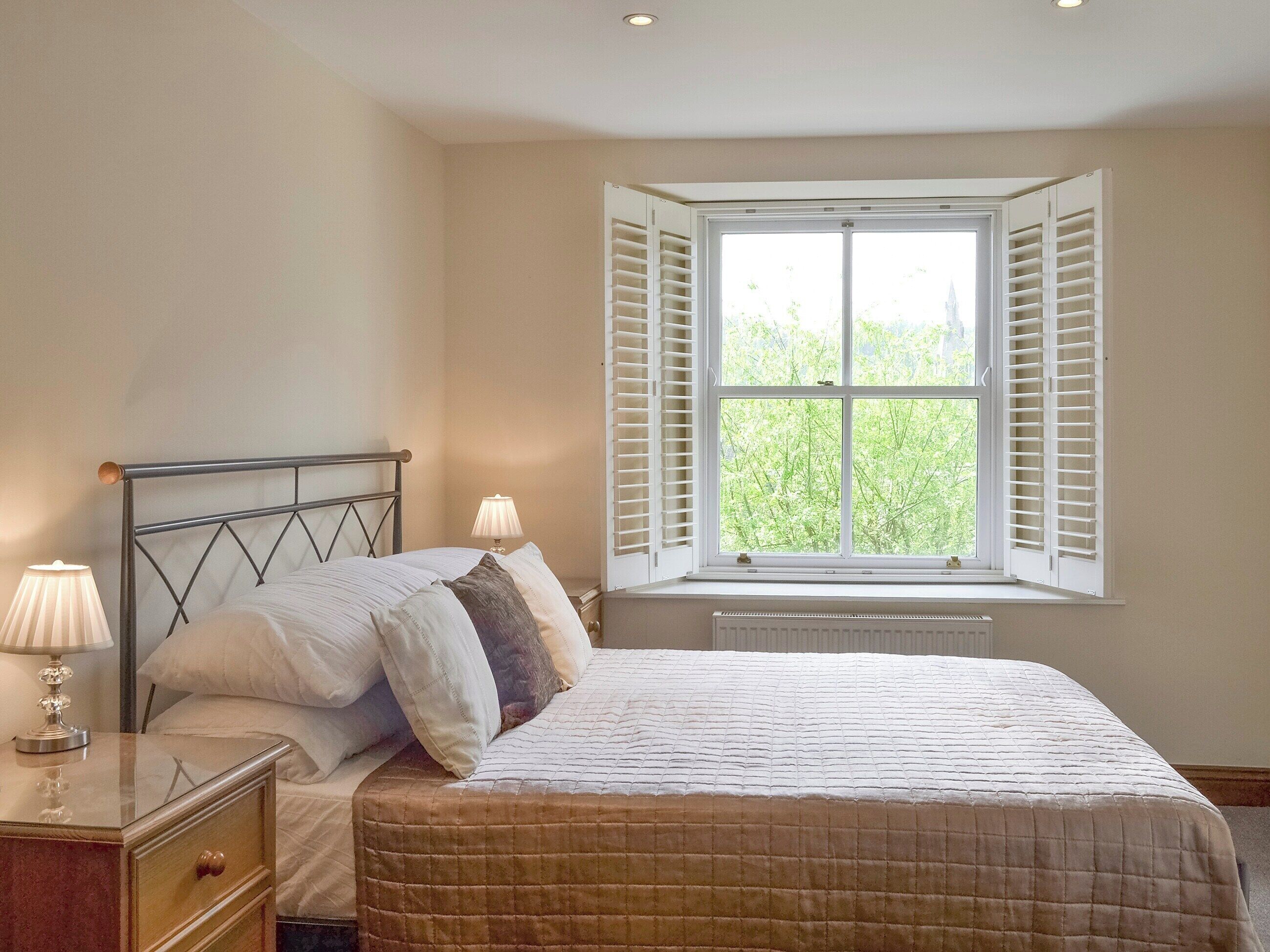 1 soverom, wi-fi (inkludert) og sengetøy